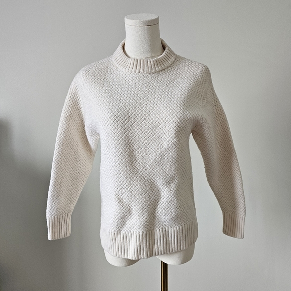 Wilfred Sweaters - Aritzia wilfred 100% merino wool Women's Cream Sweater Size S